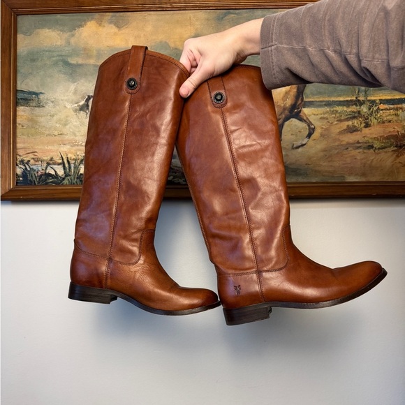 Frye Shoes - Frye Melissa Button 2 Boot women’s size 7B- excellent used condition